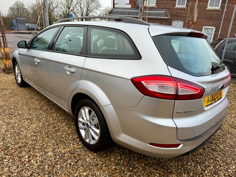 FORD MONDEO