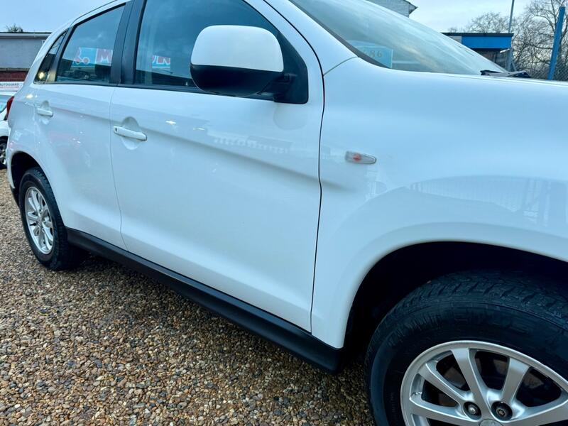 MITSUBISHI ASX