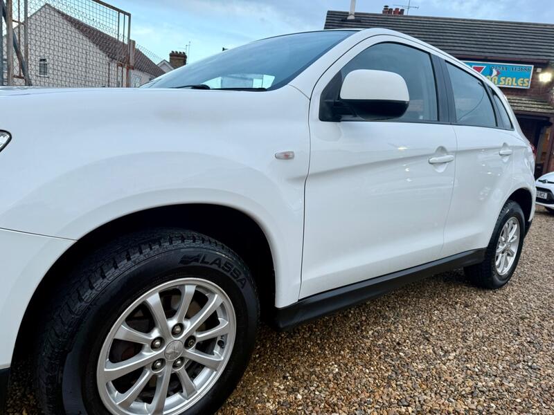 MITSUBISHI ASX