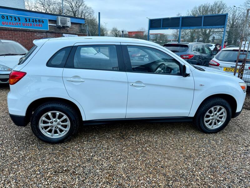 MITSUBISHI ASX
