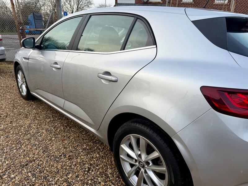 RENAULT MEGANE