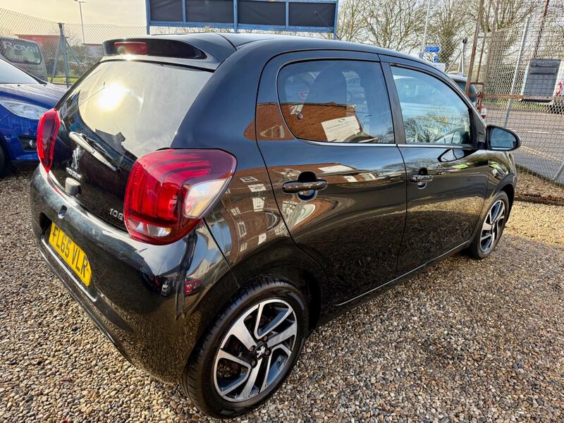 PEUGEOT 108