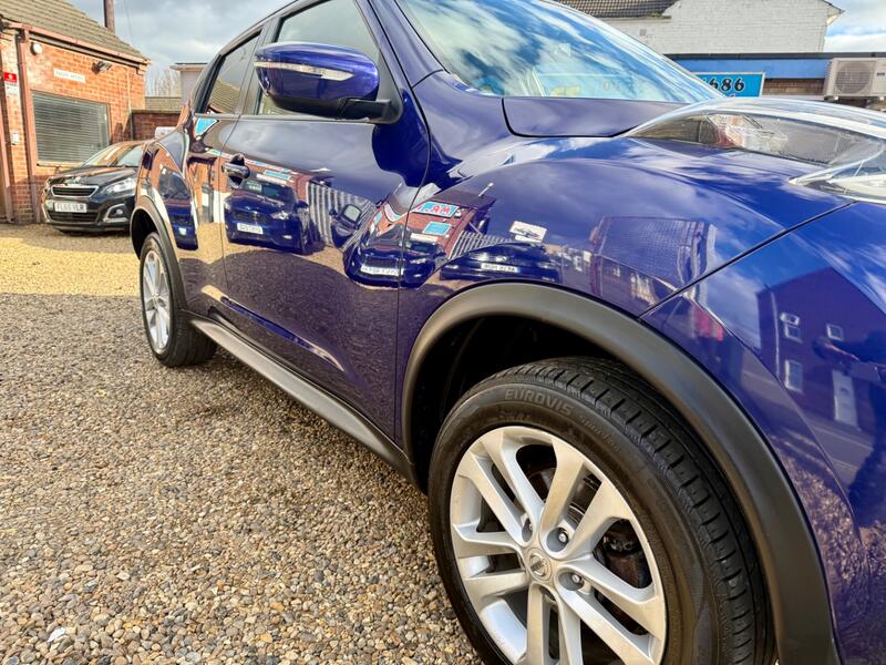 NISSAN JUKE