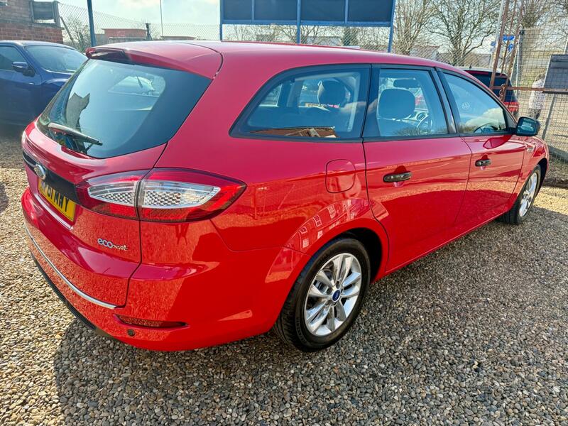 FORD MONDEO