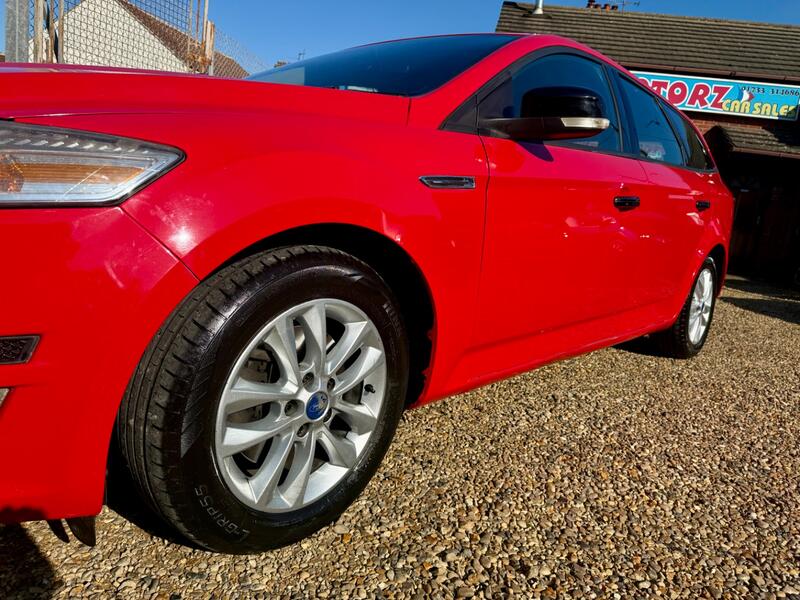 FORD MONDEO