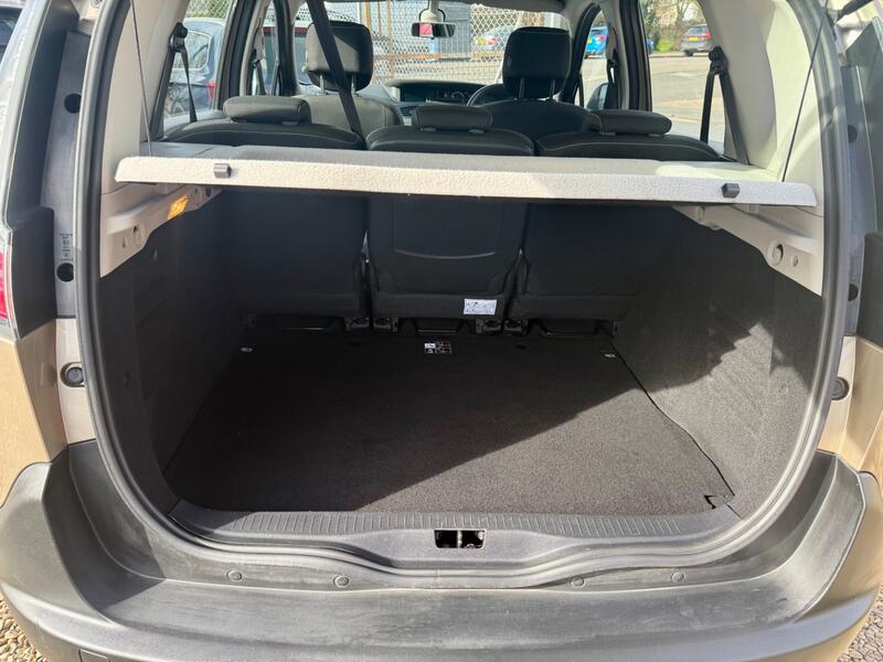 RENAULT SCENIC