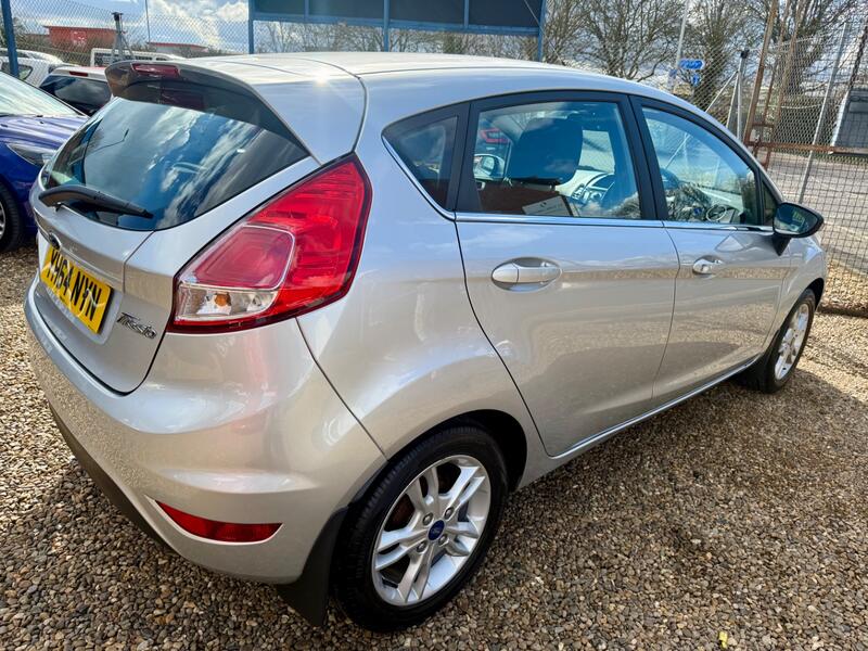 FORD FIESTA