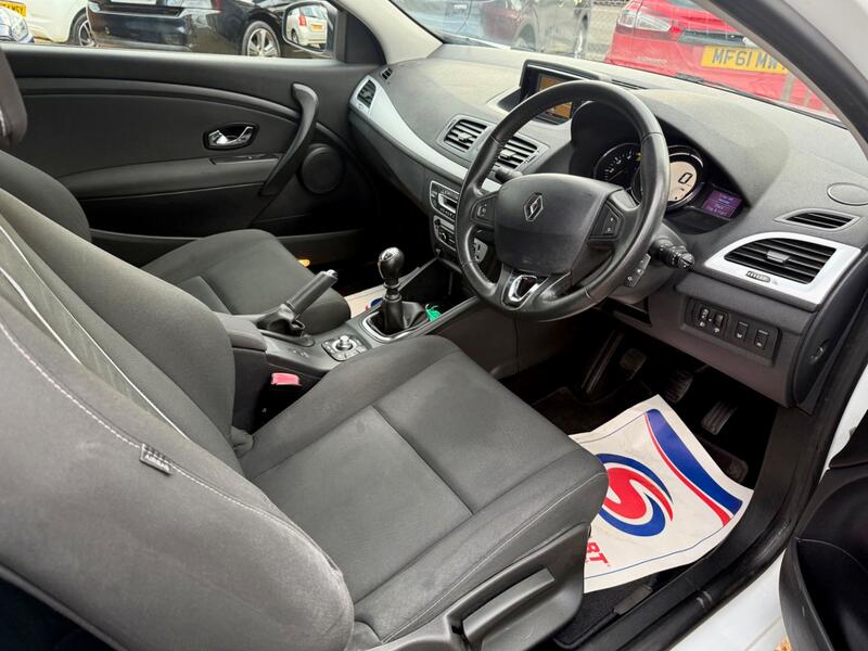 RENAULT MEGANE