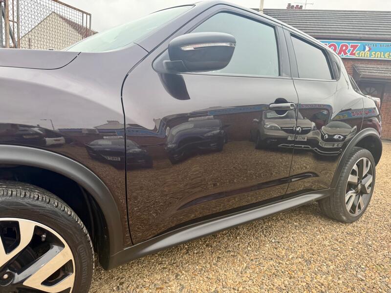 NISSAN JUKE