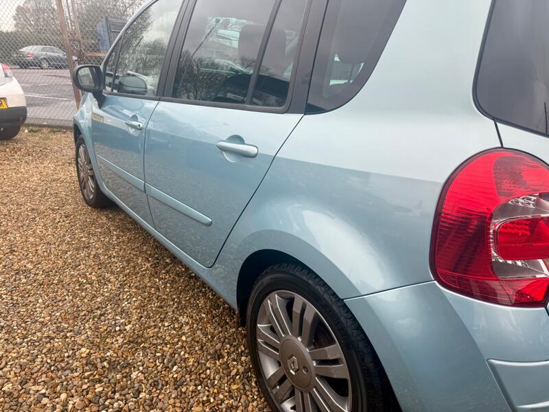 RENAULT GRAND MODUS