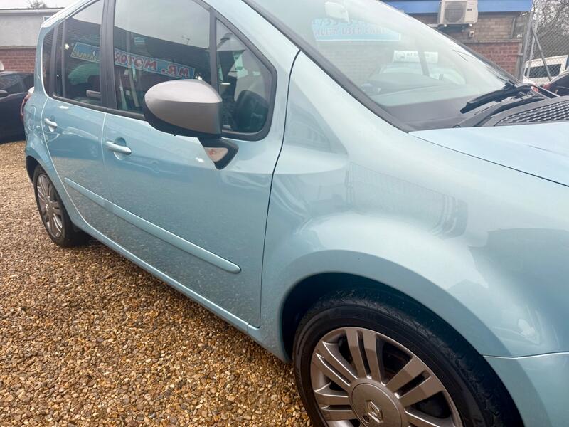 RENAULT GRAND MODUS