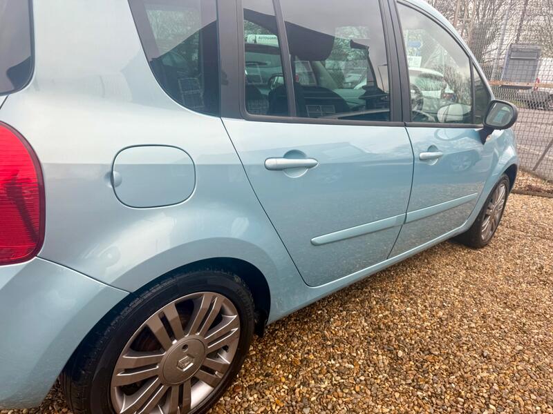 RENAULT GRAND MODUS
