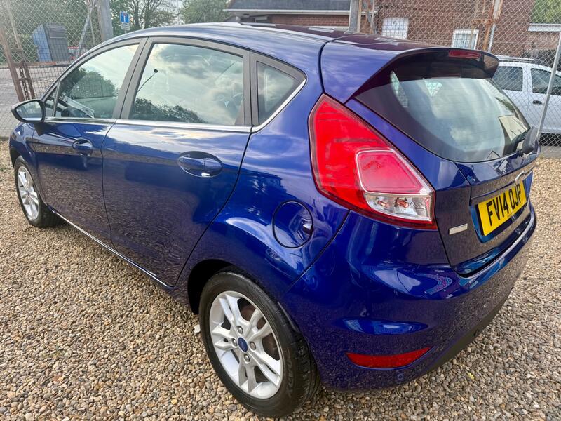 FORD FIESTA
