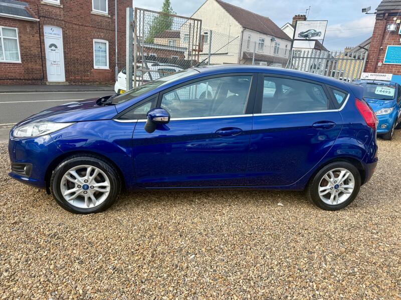 FORD FIESTA
