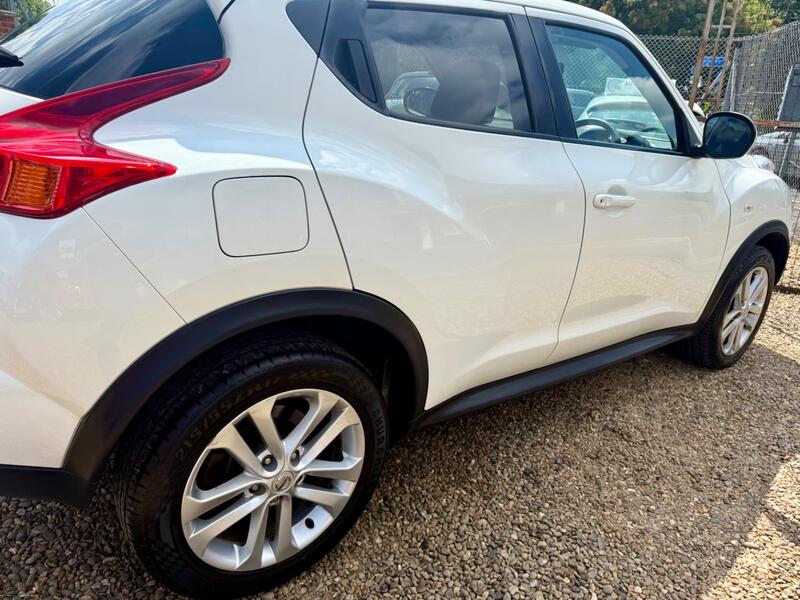 NISSAN JUKE