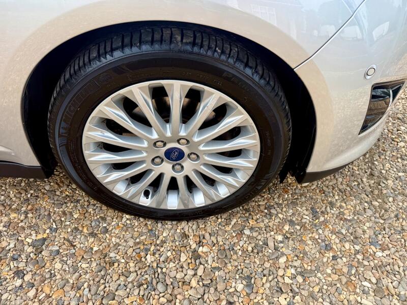 FORD GRAND C-MAX